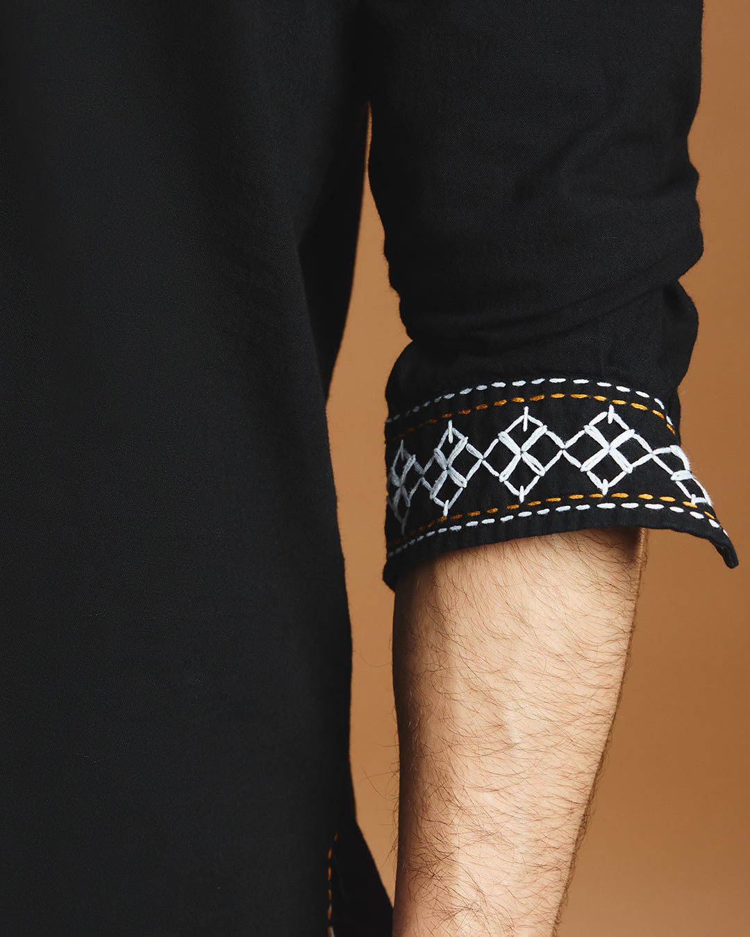 Toran Festive Shirt - Black