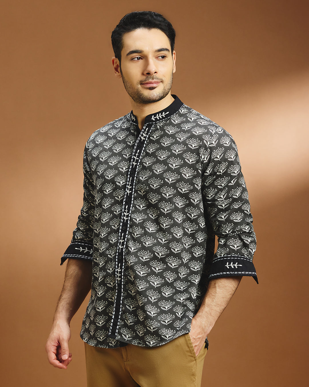 Roshni Botanical Shirt - Black