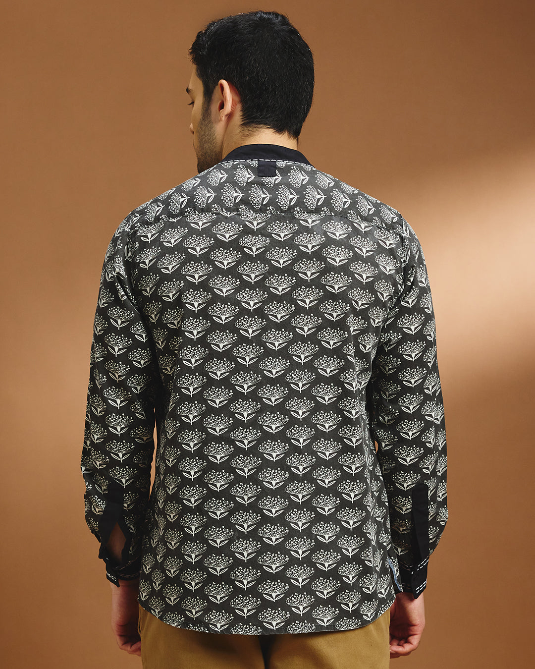 Roshni Botanical Shirt - Black